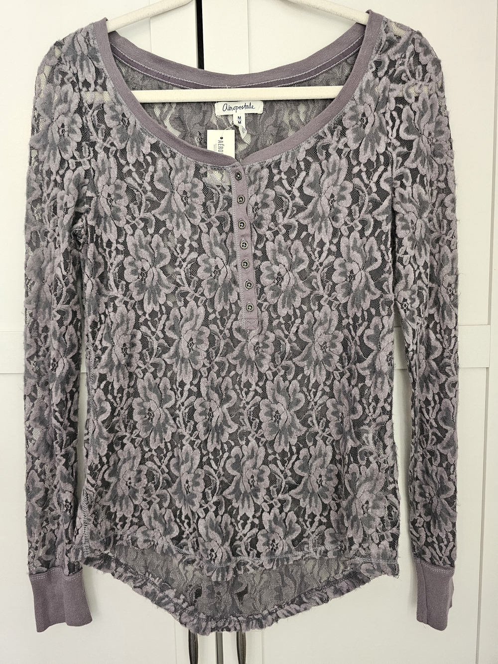 NWT Vintage Y2K Aeropostale Sheer Floral Burnout Lace Henley Top Grey Medium